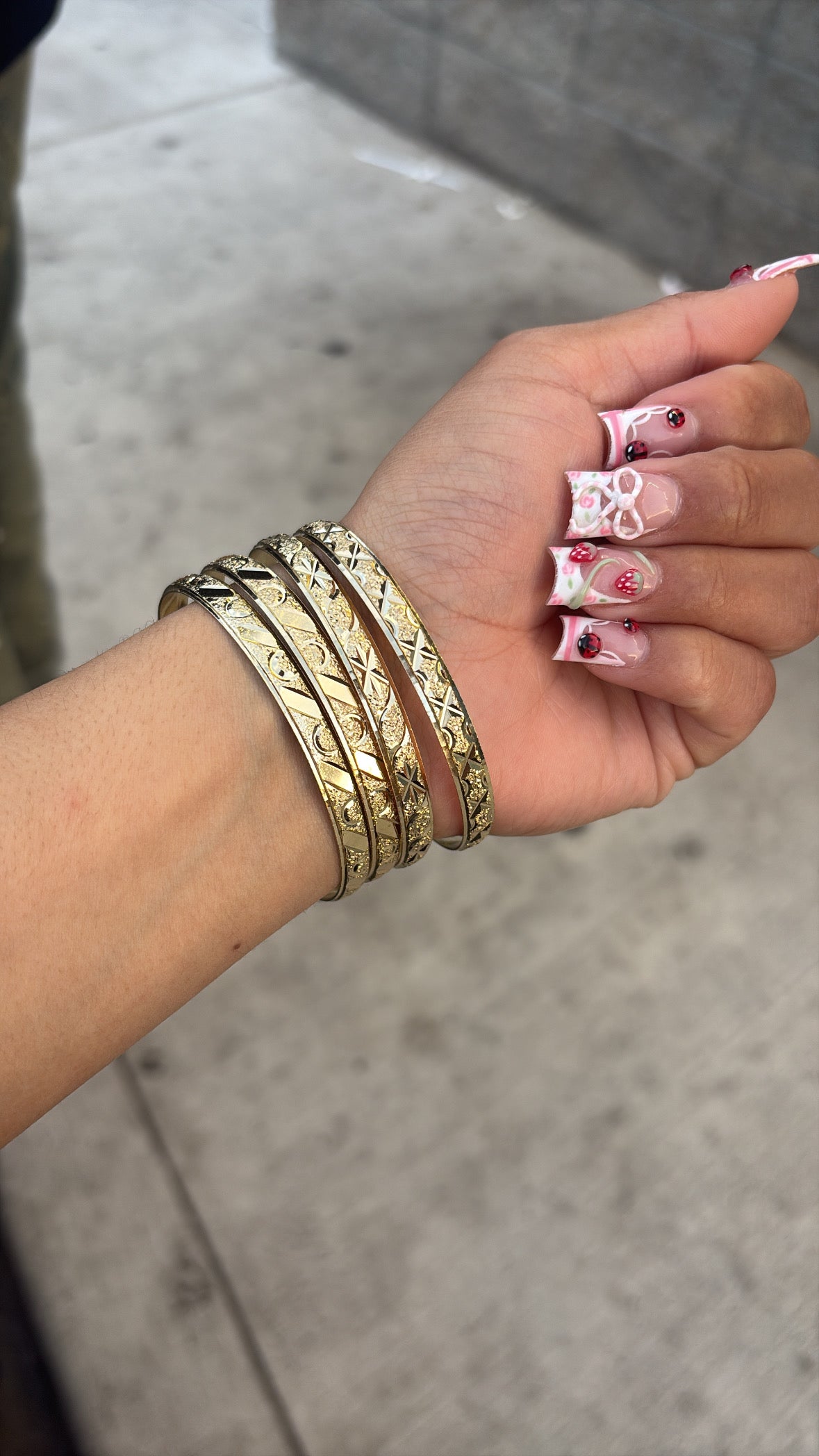 6 PACK OF BANGLES