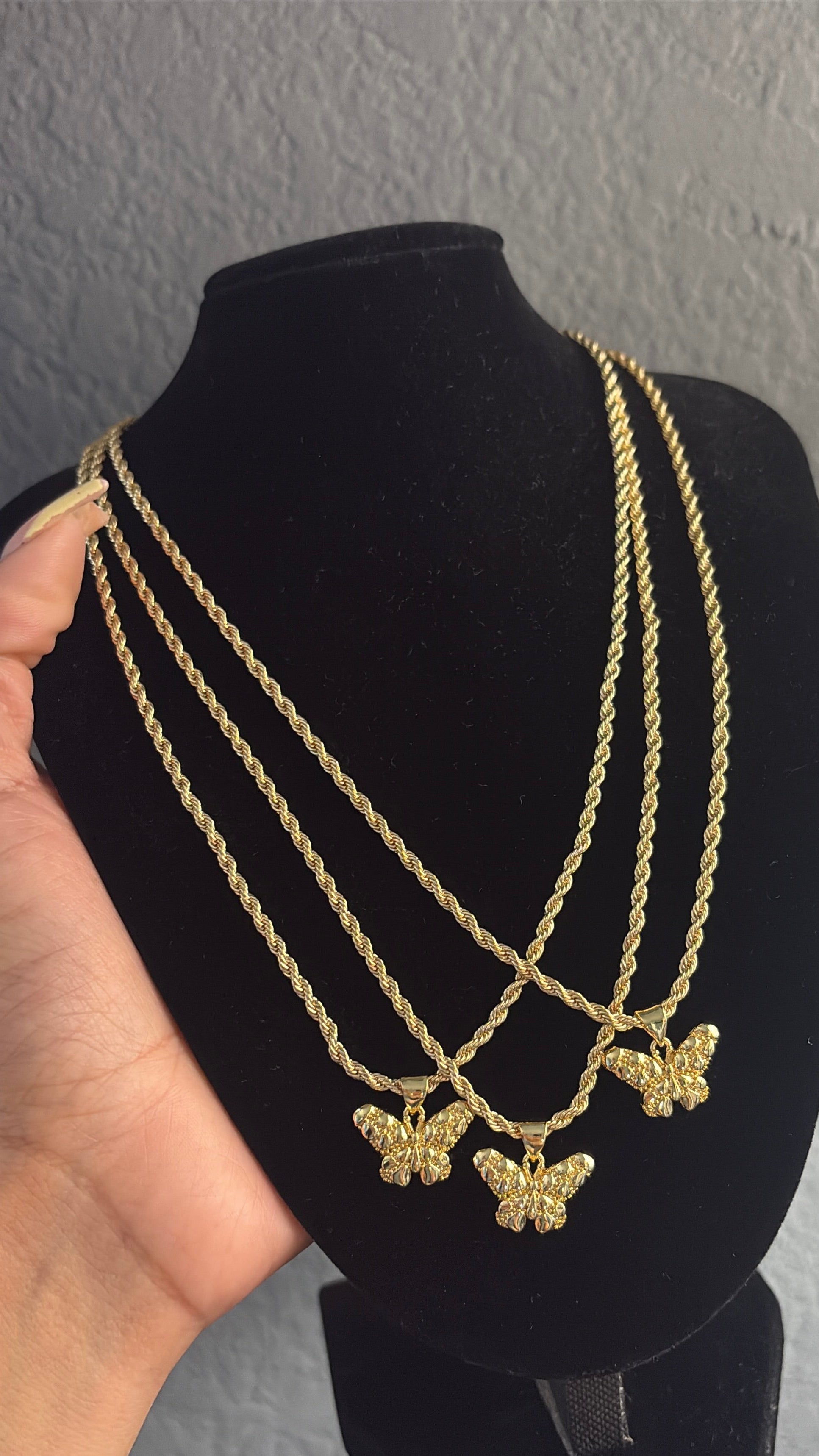 BUTTERFLY NUGGET NECKLACE